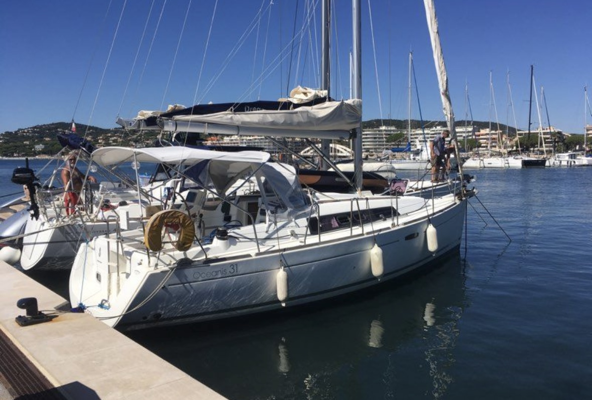 slider 0 Beneteau Oceanis 31